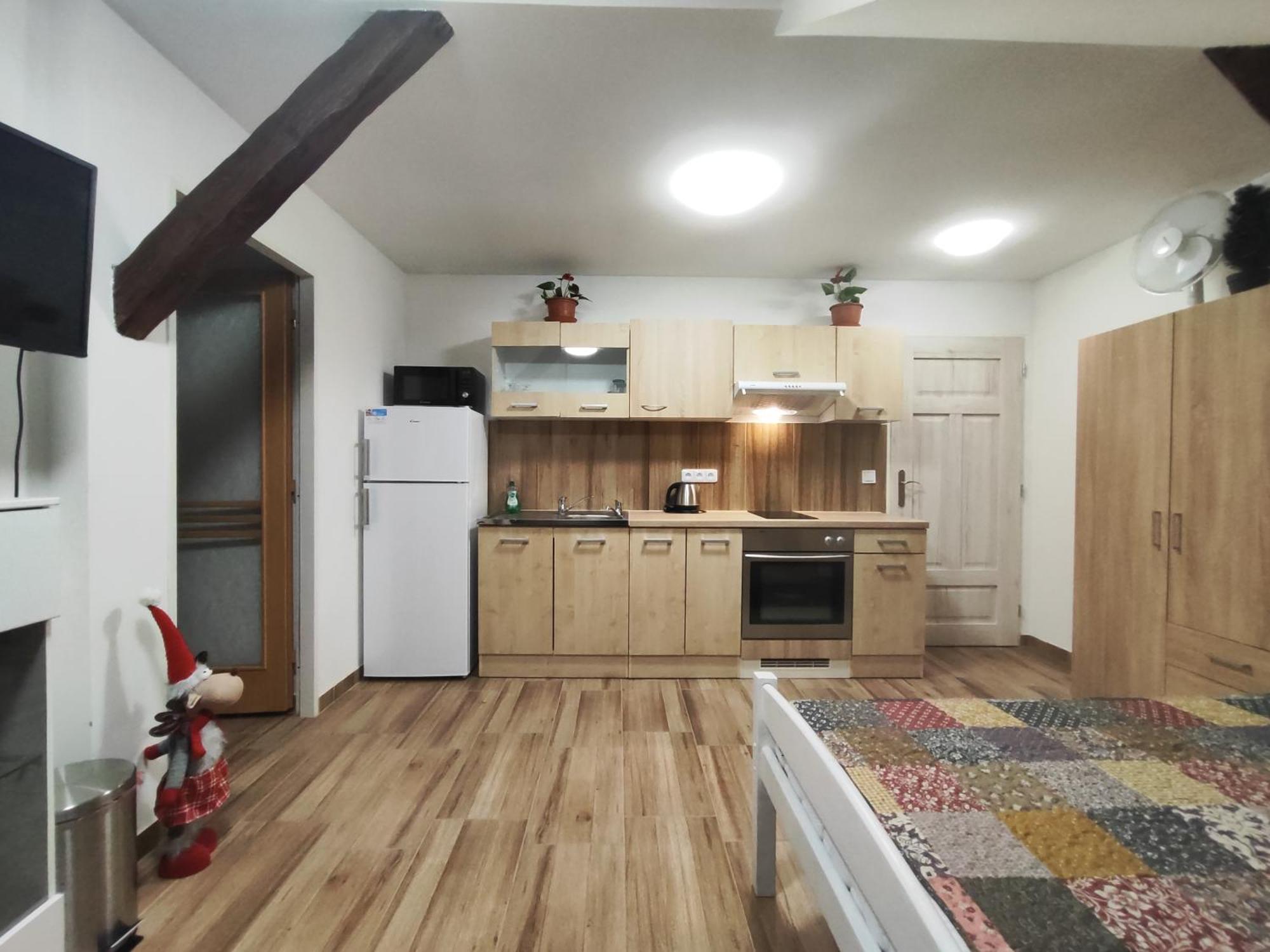 Kralovak Apartamento Králŭv Dvŭr Exterior foto